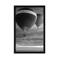 POSTER HOT AIR BALLOON FLIGT OVER THE MOUNTAINS IN BLACK AND WHITE - BLACK AND WHITE - POSTERS