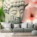 CARTA DA PARATI STATUA DI BUDDHA IN UN GIARDINO ZEN - CARTA DA PARATI FENG SHUI - CARTA DA PARATI