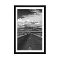 POSTER WITH MOUNT BLACK AND WHITE ROAD IN THE DESERT - BLACK AND WHITE - POSTERS