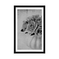 AFFICHE AVEC MONTURE ROSES DANS UN VASE EN NOIR ET BLANC - NOIR ET BLANC - AFFICHES