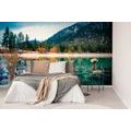 SAMOLEPÍCÍ FOTOTAPETA JEZERO V NÁDHERNÉ PŘÍRODĚ - SAMOLEPÍCÍ TAPETY - TAPETY