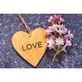 CANVAS PRINT WOODEN HEART WITH AN INSCRIPTION: LOVE - PICTURES WITH INSCRIPTIONS AND QUOTES - PICTURES