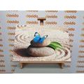 WANDBILD BLAUER SCHMETTERLING IM ZEN-GARTEN - BILDER MIT FENG SHUI-MOTIVEN - BILDER