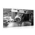 CANVAS PRINT OLD CAMERA IN BLACK AND WHITE - BLACK AND WHITE PICTURES - PICTURES