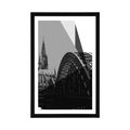 AFFICHE AVEC MONTURE ILLUSTRATION DE LA VILLE DE COLOGNE EN NOIR ET BLANC - NOIR ET BLANC - AFFICHES