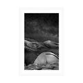 POSTER WITH MOUNT TENT UNDER THE NIGHT SKY IN BLACK AND WHITE - BLACK AND WHITE - POSTERS