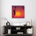 WANDBILD SLAM DUNK BEI SONNENUNTERGANG - BILDER VON MENSCHEN - BILDER