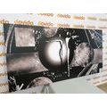 CANVAS PRINT ETHNIC COUPLE IN LOVE IN BLACK AND WHITE - BLACK AND WHITE PICTURES - PICTURES