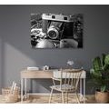 CANVAS PRINT OLD CAMERA IN BLACK AND WHITE - BLACK AND WHITE PICTURES - PICTURES