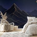 ZELFKLEVEND FOTOBEHANG DONKERE BERGEN MET GOUDEN LIJNEN - FOTOBEHANG BERGEN - FOTOBEHANG
