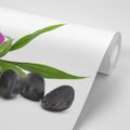 SAMOLEPÍCÍ TAPETA FIALOVÁ ORCHIDEJ V ZEN ZÁTIŠÍ - SAMOLEPÍCÍ TAPETY - TAPETY