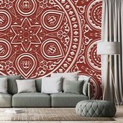 TAPETA DELIKATNA ETNICZNA MANDALA W KOLORZE BORDOWYM - TAPETY FENG SHUI - TAPETY