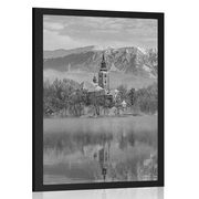 AFFICHE ÉGLISE AU BORD DU LAC DE BLED EN SLOVÉNIE EN NOIR ET BLANC - NOIR ET BLANC - AFFICHES