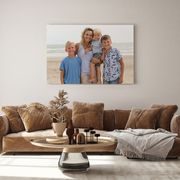 INTERIÉR S OBRAZEM Z VLASTNÍ FOTOGRAFIE ZAVĚŠENÝM NA STĚNĚ - FOTOOBRAZ 📤