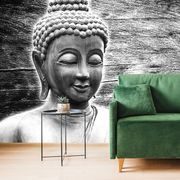 Tapet statuie Budha pe fundalul din lemn în alb-negru