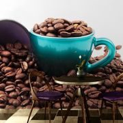 SELBSTKLEBENDE FOTOTAPETE TASSE MIT KAFFEEBOHNEN - SELBSTKLEBENDE TAPETEN - TAPETEN