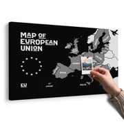 OBRAZ MAPA EDUKACYJNA Z CZARNO-BIAŁYMI NAZWAMI PAŃSTW UNII EUROPEJSKIEJ NA KORKU - OBRAZY NA KORKU - OBRAZY