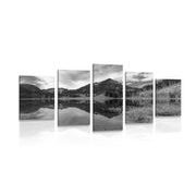5-dielny obraz jazero pod kopcami v čiernobielom prevedení