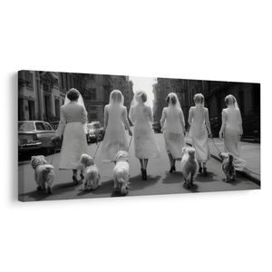 TABLEAU SUR TOILE – PROMENADE ÉLÉGANTE EN VILLE - TABLEAUX DE FEMMES - TABLEAUX
