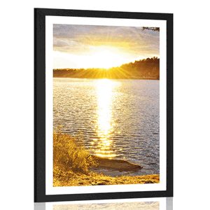POSTER MIT PASSEPARTOUT SONNENUNTERGANG ÜBER DEM SEE - NATUR - POSTER