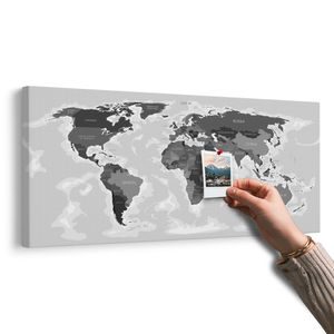 WANDBILD AUF KORK SCHÖNE WELTKARTE MIT SCHWARZ-WEISSEM TOUCH - WANDBILDER AUF KORK - BILDER