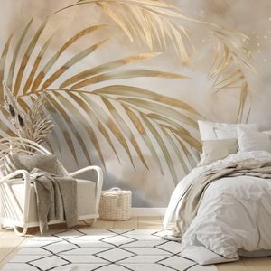 SAMOLEPÍCÍ TAPETA ZLATÉ PALMOVÉ LISTY NA BÉŽOVÉM POZADÍ - WALLPAPERS LEAVES - WALLPAPERS