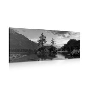 ΕΙΚΌΝΑ ΑΣΠΡΌΜΑΥΡΟ ΟΡΕΙΝΌ ΤΟΠΊΟ ΔΊΠΛΑ ΣΤΗ ΛΊΜΝΗ - ΠΊΝΑΚΕΣ ΑΣΠΡΌΜΑΥΡΕΣ - ΠΊΝΑΚΕΣ