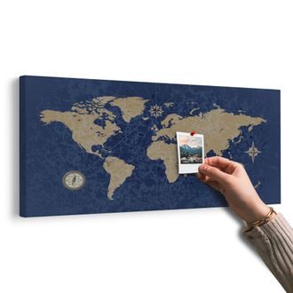 OBRAZ NA KORKU MAPA SVĚTA S KOMPASEM V RETRO STYLU NA MODRÉM POZADÍ - OBRAZY NA KORKU - OBRAZY