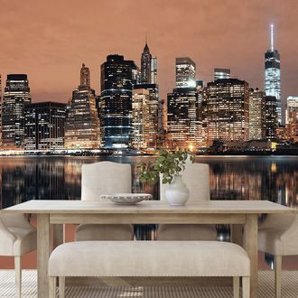 Selbstklebende Fototapete Spiegelung von Manhattan im Wasser