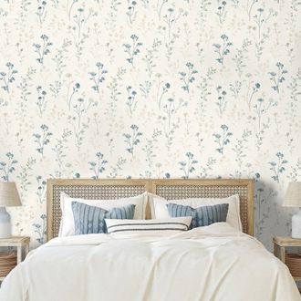 FOTOTAPETA JEMNÉ MODRÉ KVÍTKY NA BÉŽOVÉ - VZOROVANÉ TAPETY - TAPETY