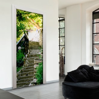 Tür-Fototapete mit dem Motiv der Natur und Steintreppen