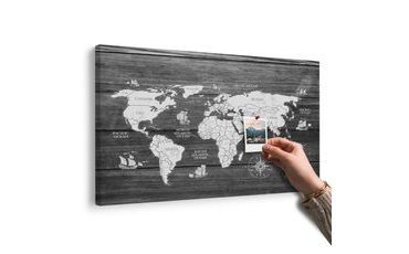 WANDBILD AUF KORK SCHWARZ-WEISSE WELTKARTE AUF HOLZ - WANDBILDER AUF KORK - BILDER