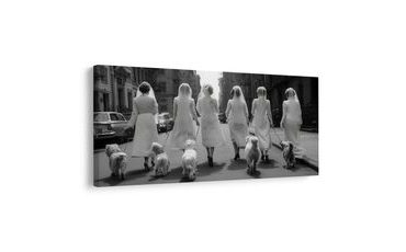 KÉP ELEGÁNS VÁROSI SÉTA - NŐKET ÁBRÁZOLÓ KÉPEK - KÉPEK