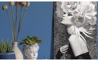 Obrazy na stěnu s černobílým příběhem