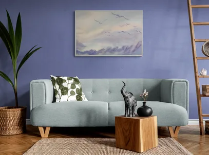 moderná obývačka vo farbe roka 2022 Very Peri