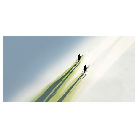 WANDBILD SKIFAHRER IN WINTERLANDSCHAFT - WEIHNACHTS- UND WINTERBILDER - BILDER