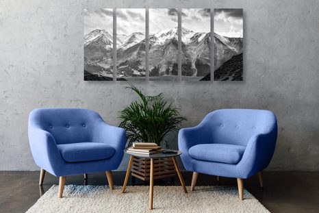 5-DÍLNÝ OBRAZ NÁDHERNÁ HORSKÁ PANORAMA V ČERNOBÍLÉM PROVEDENÍ - ČERNOBÍLÉ OBRAZY - OBRAZY