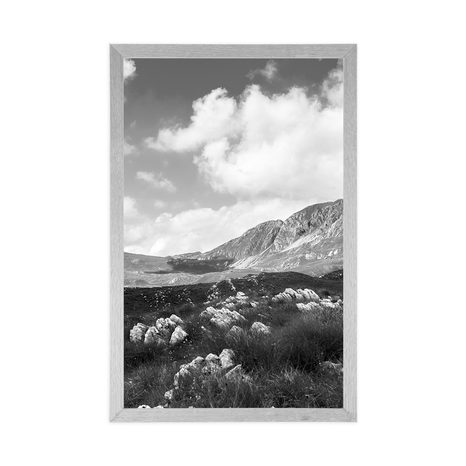 POSTER VALLEY IN MONTENEGRO IN BLACK AND WHITE - BLACK AND WHITE - POSTERS