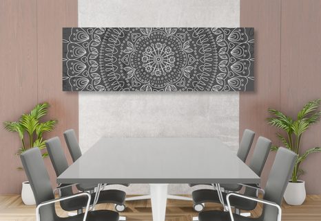 OBRAZ RUČNĚ KRESLENÁ MANDALA V ČERNOBÍLÉM PROVEDENÍ - ČERNOBÍLÉ OBRAZY - OBRAZY