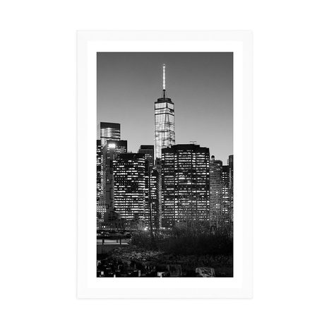 PLAKAT S PASPARTUOM CENTAR NEW YORKA U CRNO-BIJELOM DIZAJNU - CRNO-BIJELE - PLAKATI