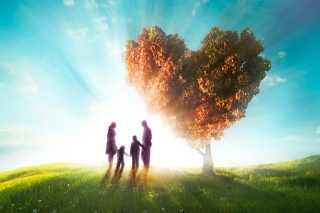 SAMOLEPÍCÍ TAPETA RODINNÉ ŠTĚSTÍ - SAMOLEPÍCÍ TAPETY - TAPETY