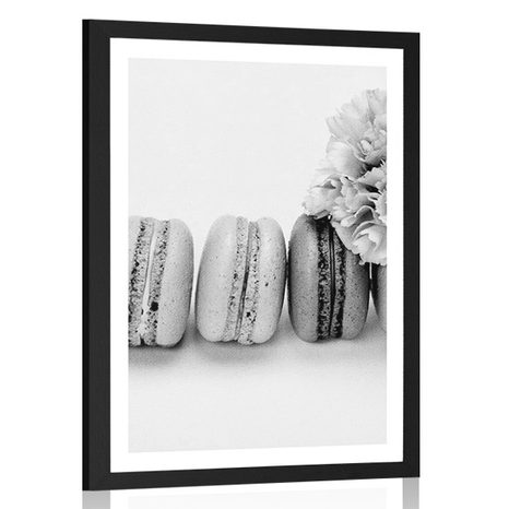 POSTER WITH MOUNT TASTY MACARONS IN BLACK AND WHITE - BLACK AND WHITE - POSTERS