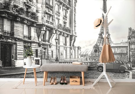 TAPETA ČIERNOBIELA EIFFELOVA VEŽA Z ULICE PARÍŽA - ČIERNOBIELE TAPETY - TAPETY