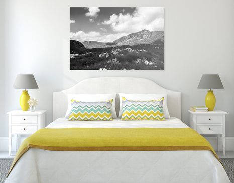 KÉP VÖLGY MONTENEGRÓBAN FEKETE FEHÉRBEN - FEKETE-FEHÉR KÉPEK - KÉPEK