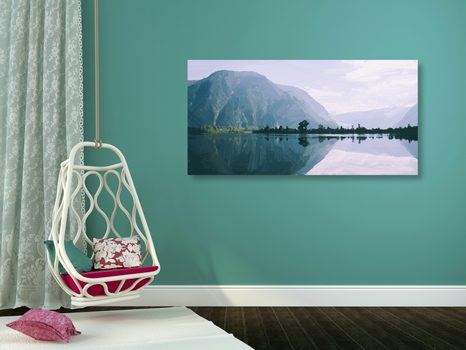 QUADRO SU TELA – MONTAGNE DIPINTE PRESSO IL LAGO - QUADRI DI NATURA E PAESAGGIO - STAMPE E QUADRI