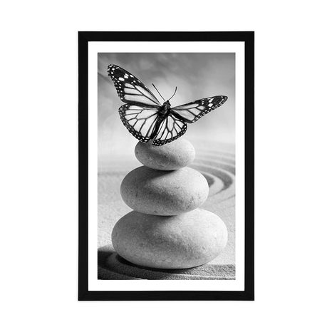 PLAKÁT S PASPARTOU ROVNOVÁHA KAMENŮ A MOTÝL V ČERNOBÍLÉM PROVEDENÍ - ČERNOBÍLÉ - PLAKÁTY