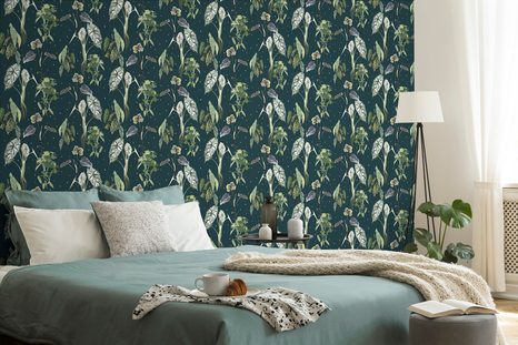 SAMOLEPÍCÍ TAPETA NÁDHERNÉ LISTY NA MODRÉM POZADÍ - SAMOLEPÍCÍ TAPETY - TAPETY