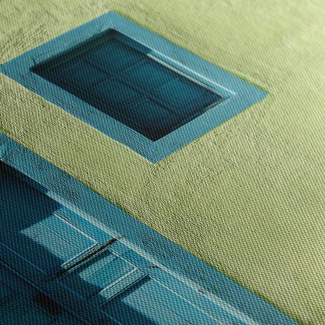 WANDBILD BLAUE TÜR UND TREPPEN - BUNTE HÄUSER - BILDER