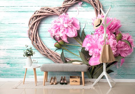 FOTOTAPETA PIVOŇKY NA DŘEVĚNÉM SRDCI - VINTAGE A RETRO TAPETY - TAPETY