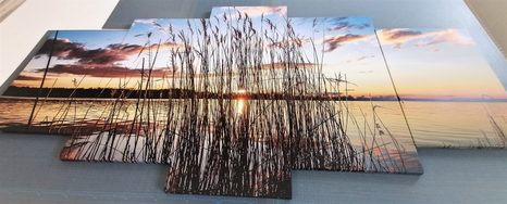 5-TEILIGES WANDBILD RUHIGER FLUSS BEIM DORF - BILDER VON NATUR UND LANDSCHAFT - BILDER